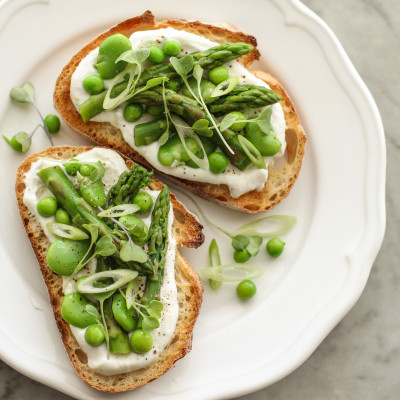 food on toast – spring asparagus and fava beans with lemon ricotta