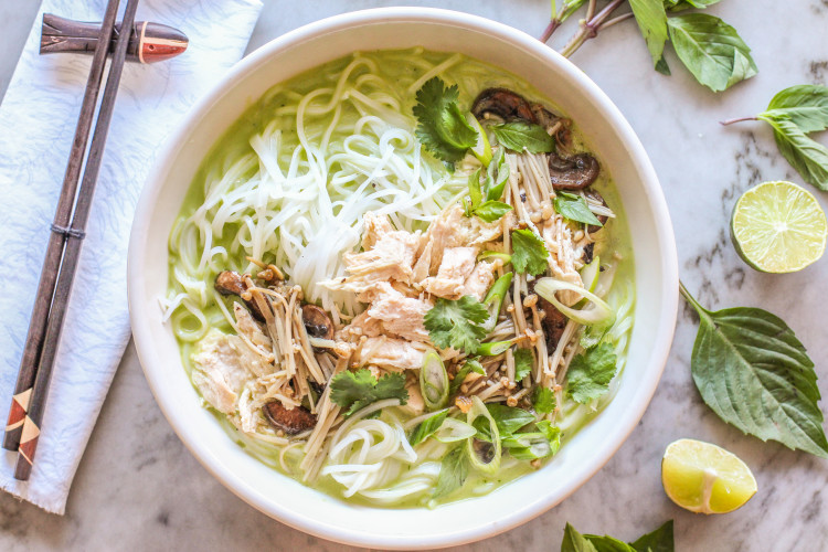 thai green curry with chicken, rice noodles and mushrooms - Girl on the ...