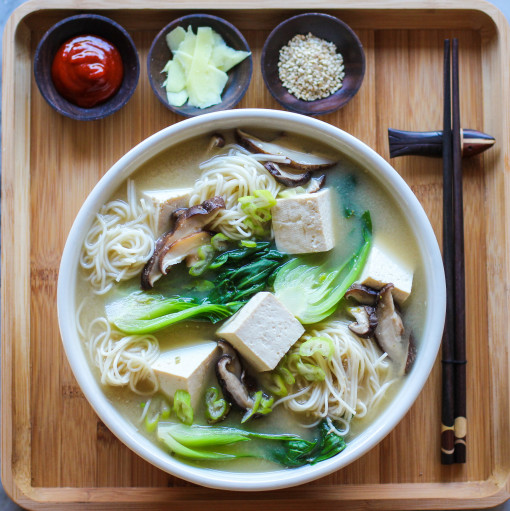 miso noodle soup www.girlontherange.com