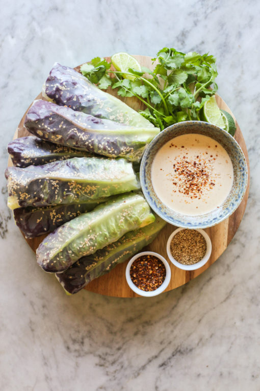 green summer rolls with spicy tahini sauce 