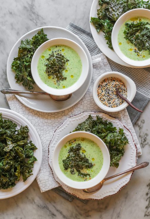 crispy baked kale chips with cashew ranch dipping sauce